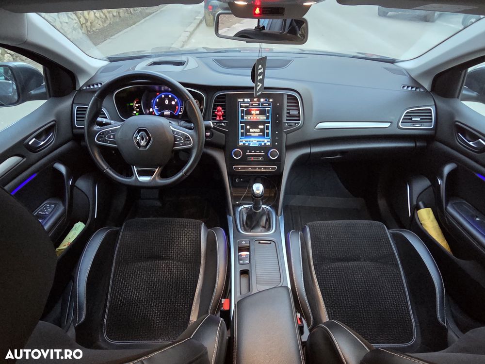 Renault Megane Energy TCe Intens - 8