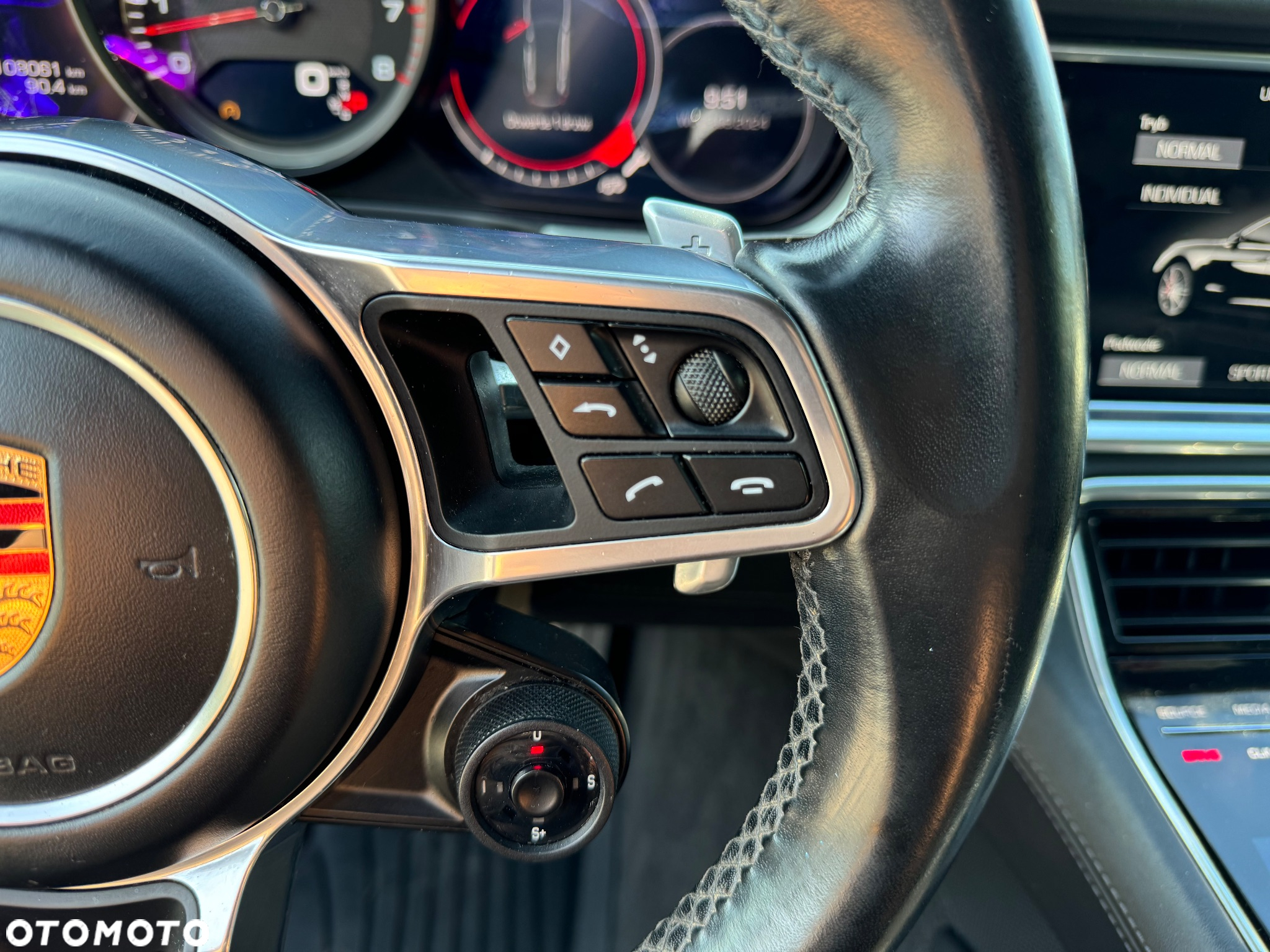 Porsche Panamera Turbo - 28