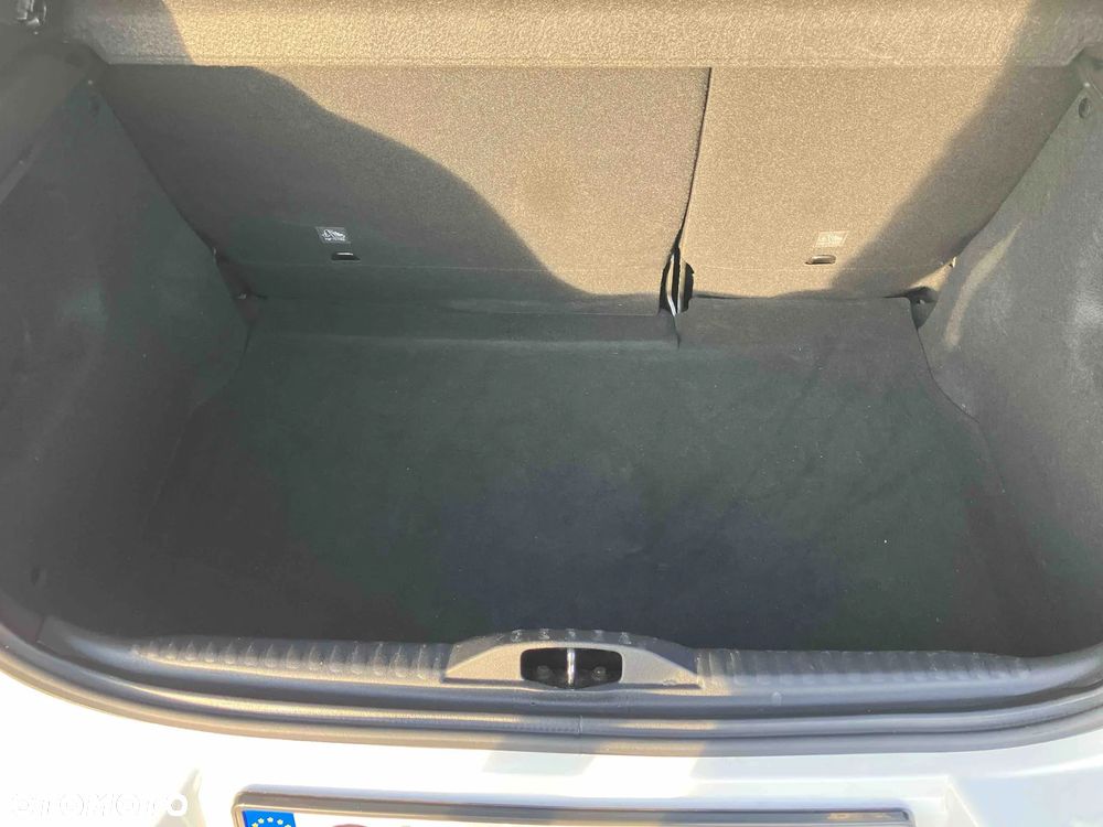 Citroën C3 Pure Tech 82 FEEL - 9