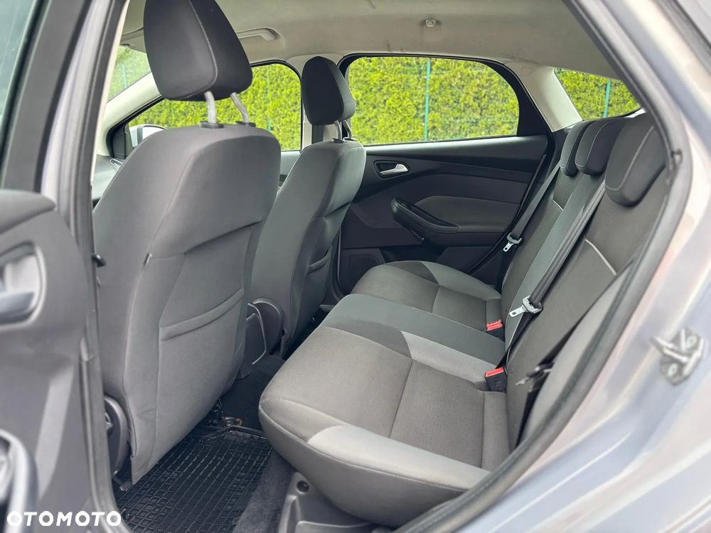 Ford Focus - 14
