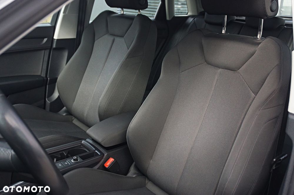 Audi Q3 - 18