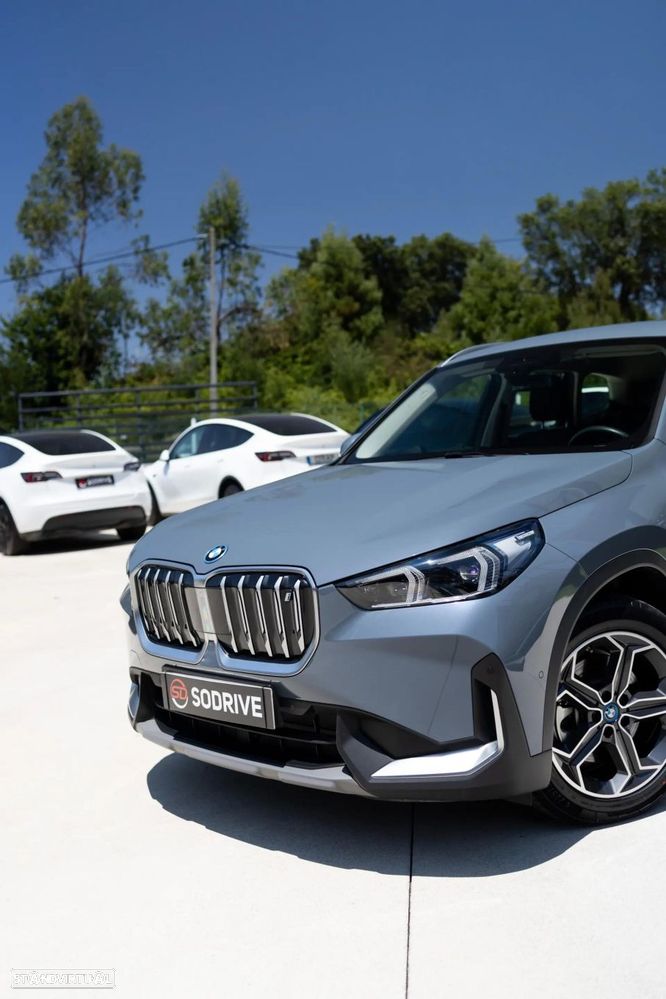 BMW iX3 Impressive - 21