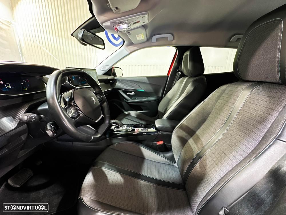 Peugeot e-2008 50 kWh Allure Pack - 9