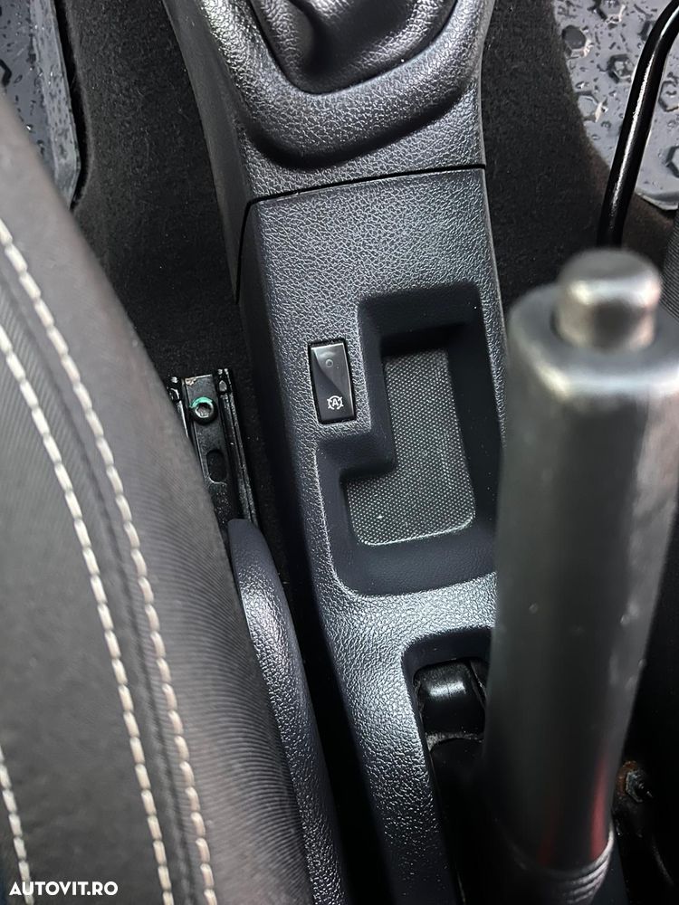 Dacia Logan MCV TCe 90 S&S Prestige - 18