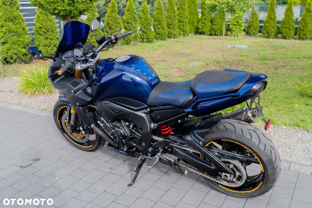 Yamaha FZ - 8