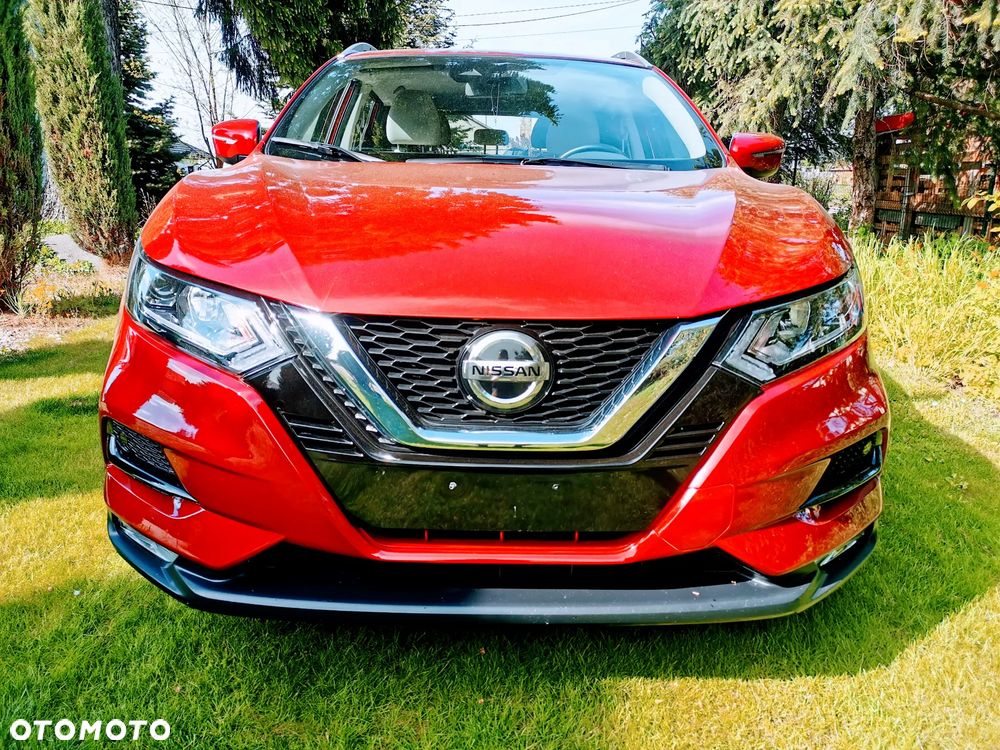 Nissan Rogue - 1