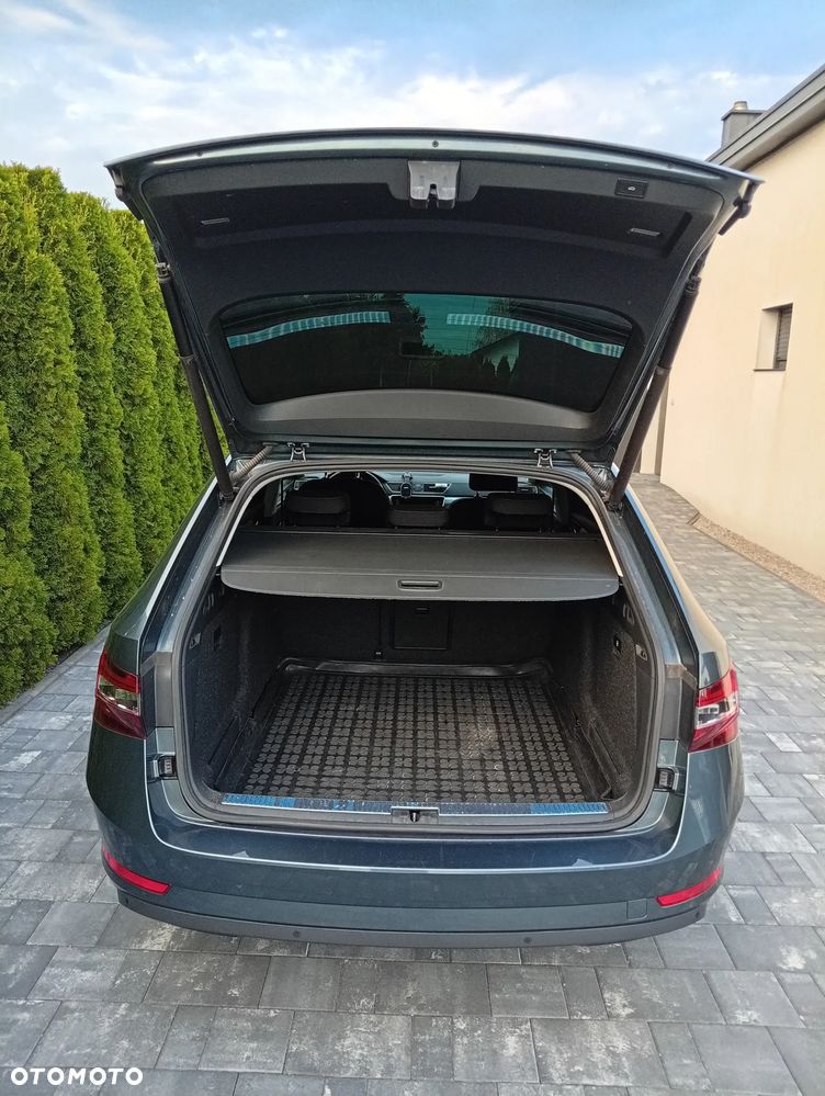 Skoda Superb 1.4 TSI ACT Ambition DSG - 11