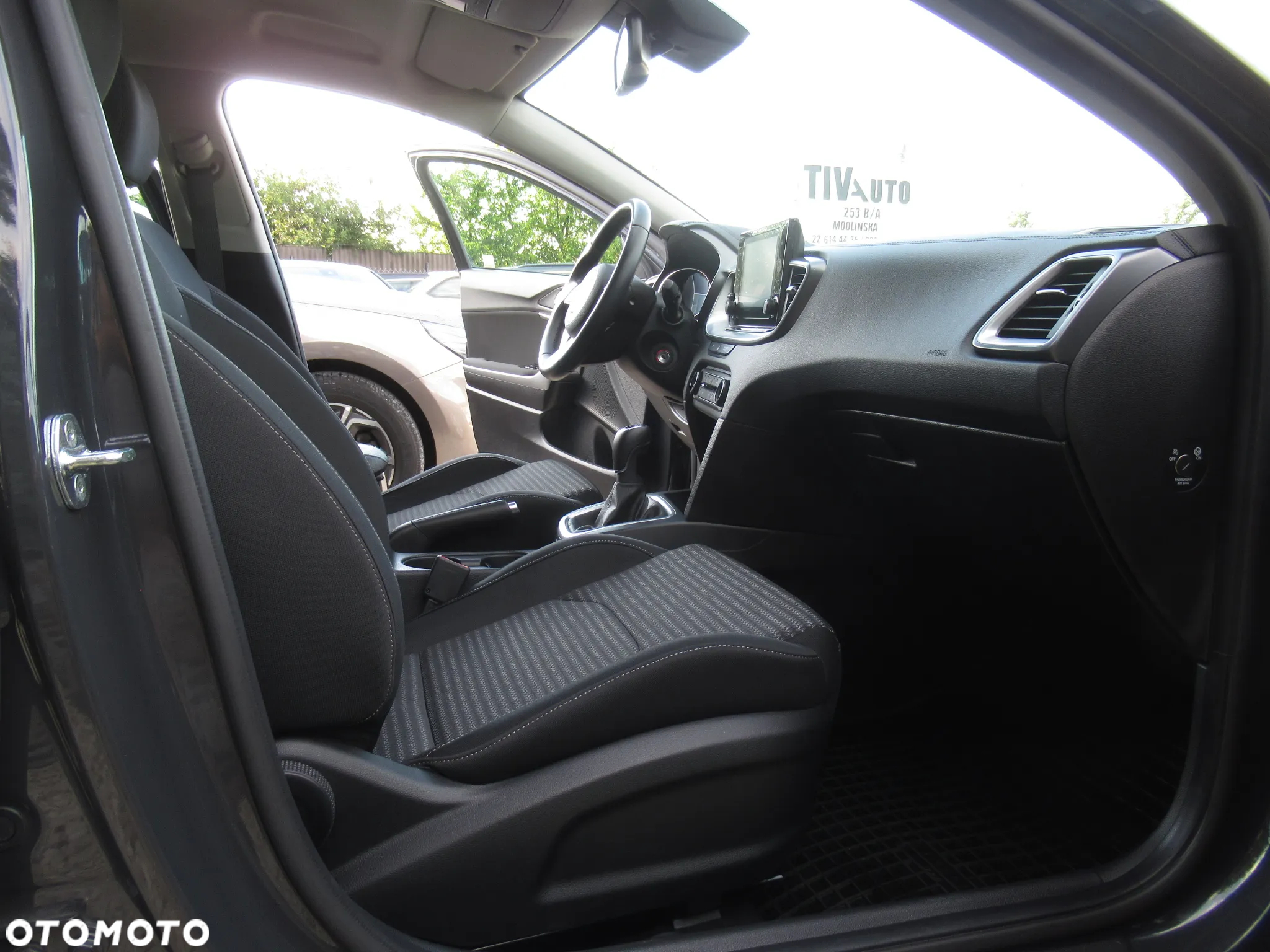 Kia Ceed 1.5 T-GDI M - 9
