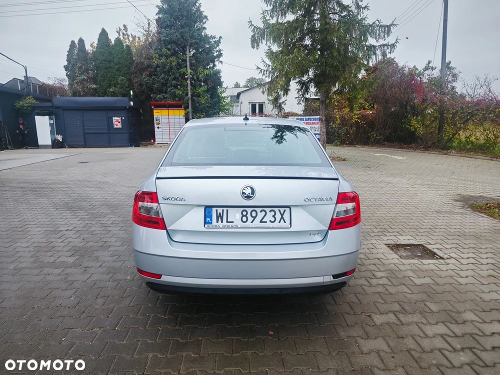 Skoda Octavia 2.0 TSI 4x4 Style DSG - 10