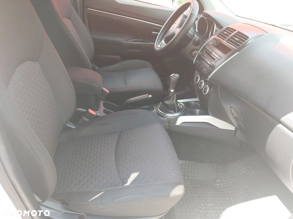 Mitsubishi ASX 1.6 2WD Edition - 9