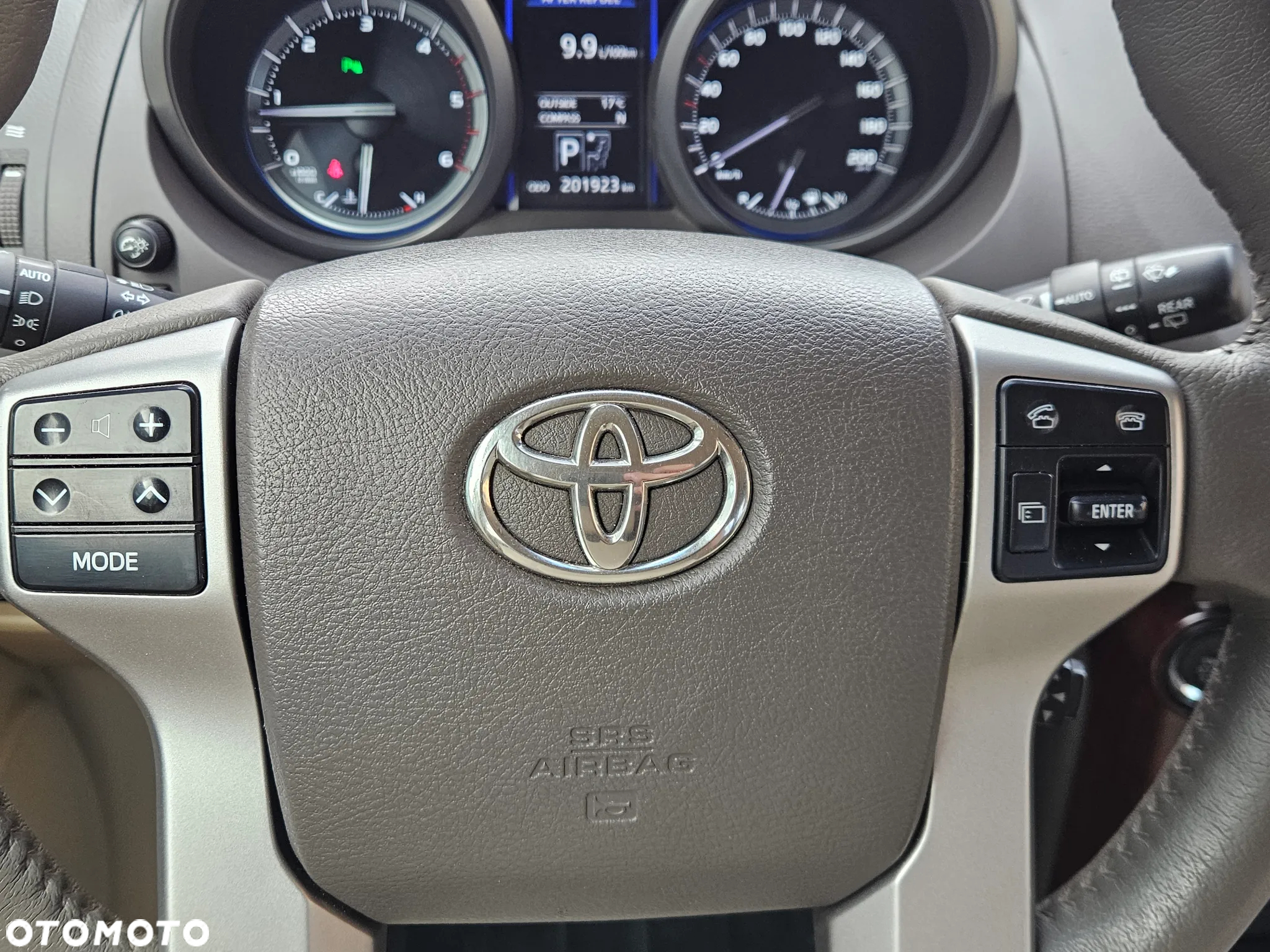 Toyota Land Cruiser LC 2.8 D-4D Premium - 36