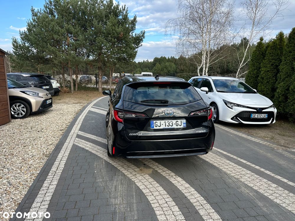 Toyota Corolla 1.8 Hybrid Comfort - 8