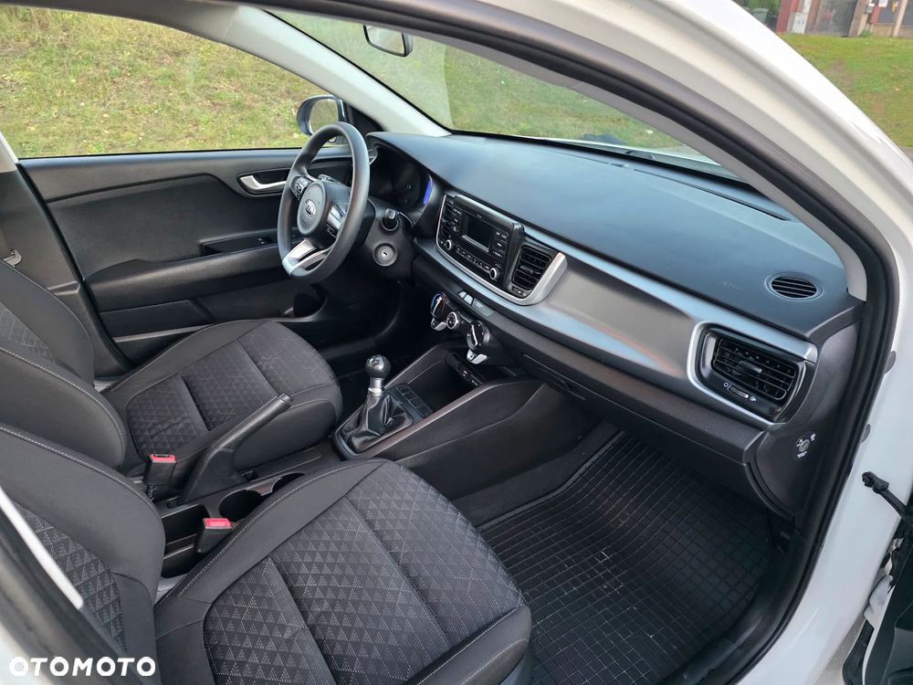Kia Rio - 6