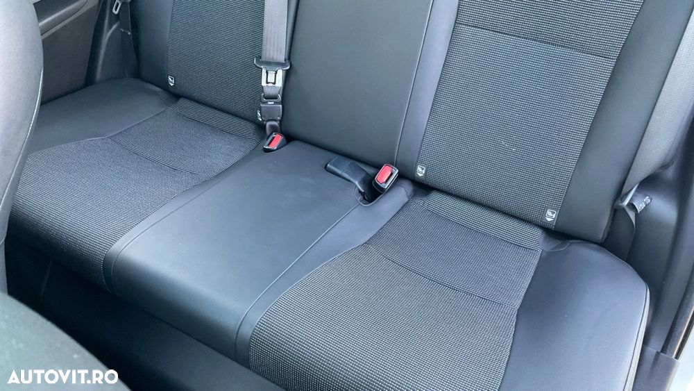 Toyota Yaris 1.5 VVT-i HSD Sol - 22
