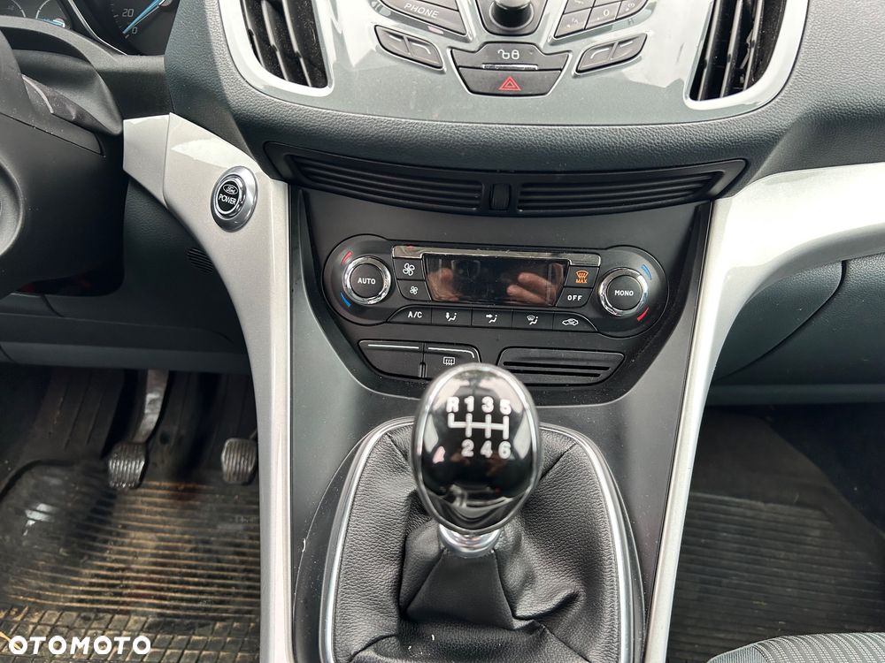 Ford C-MAX 2.0 TDCi Titanium - 11