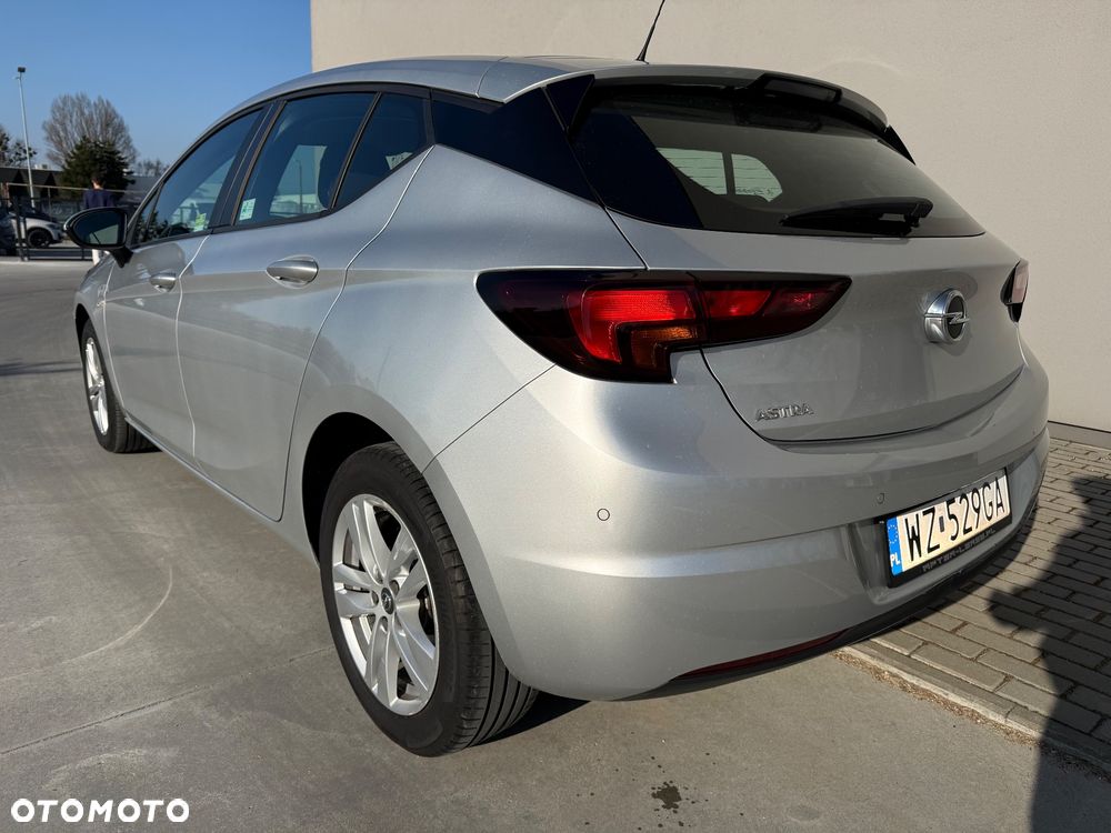 Opel Astra 1.2 T Edition S&S - 4