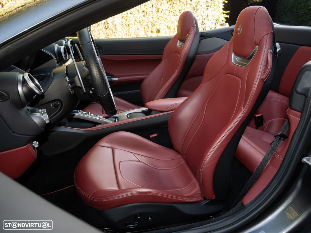 Ferrari Portofino 3.9 Twin-Turbo V8 - 22