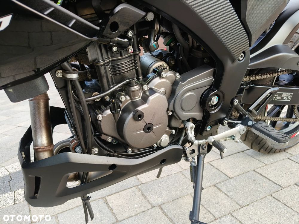 Aprilia Tuono - 13