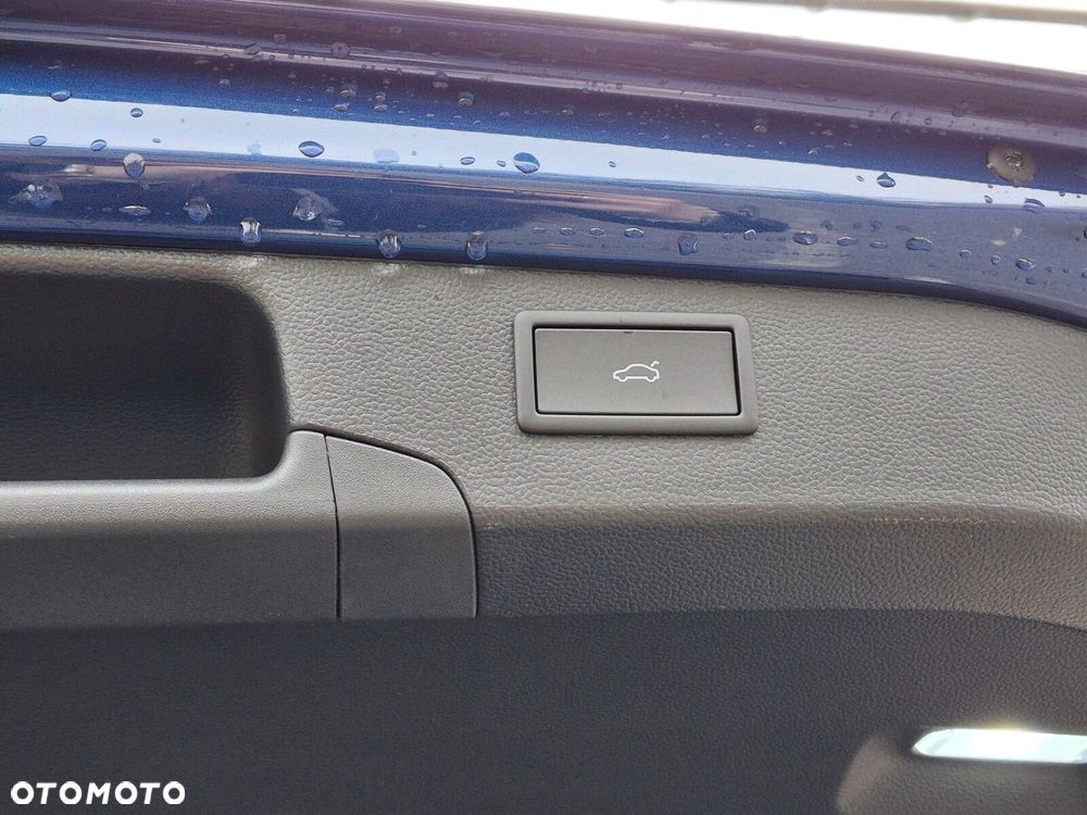 Volkswagen Passat - 9