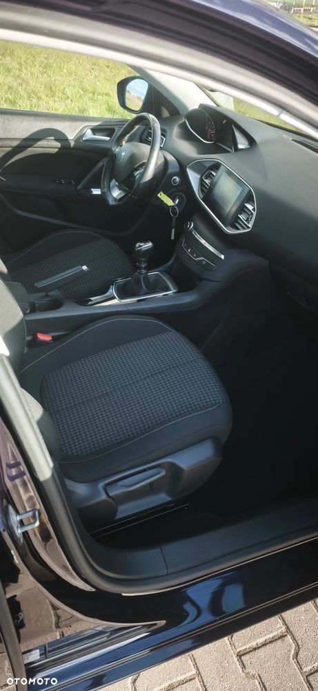 Peugeot 308 BlueHDi 100 Stop & Start Active Pack - 12