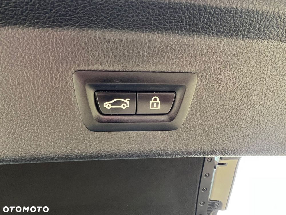 BMW 3GT 320d Luxury Line - 20