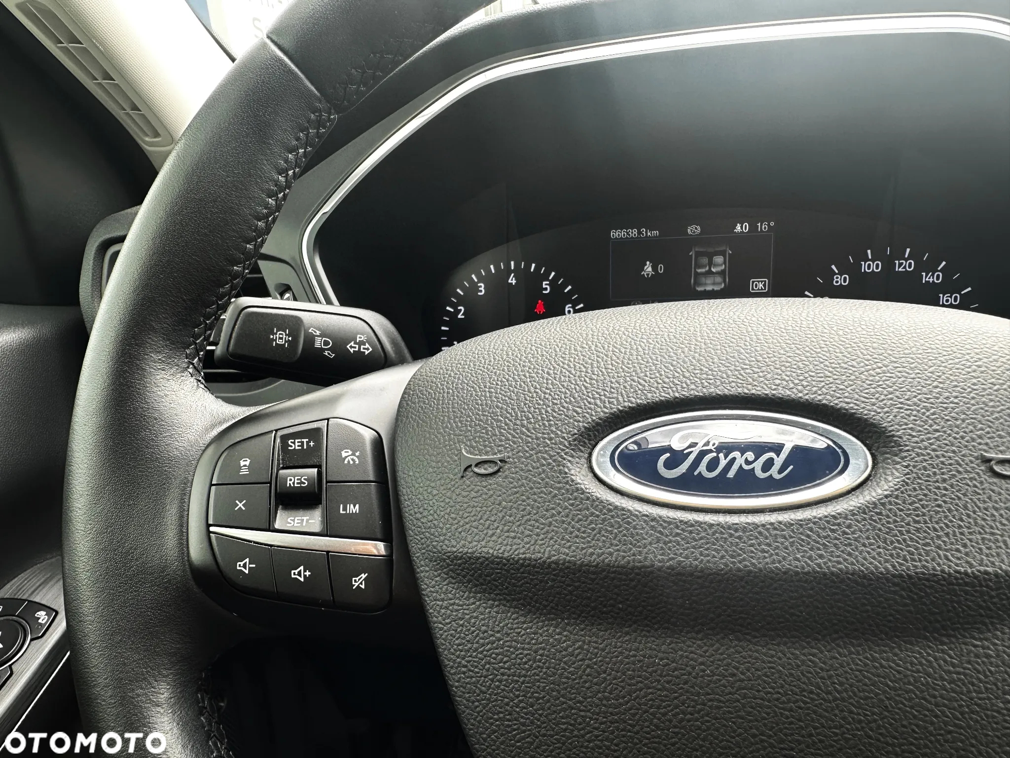 Ford Kuga 1.5 EcoBoost FWD Titanium ASS - 16