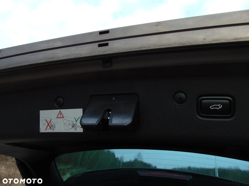 Kia Sportage 2,0 CRDI AWD Platinum - 20