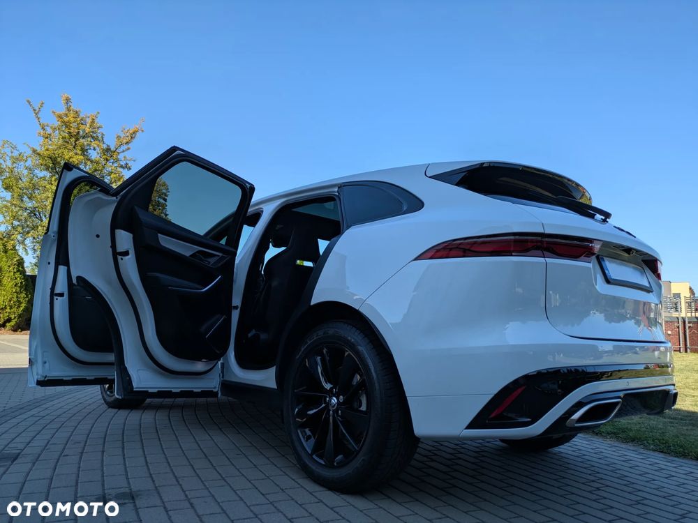 Jaguar F-Pace 3.0 P400 mHEV AWD R-Dynamic S - 13