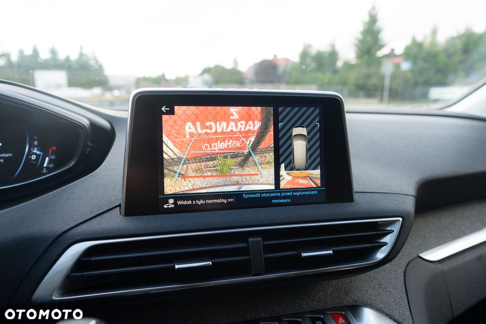Peugeot 5008 THP 165 EAT6 Allure - 16