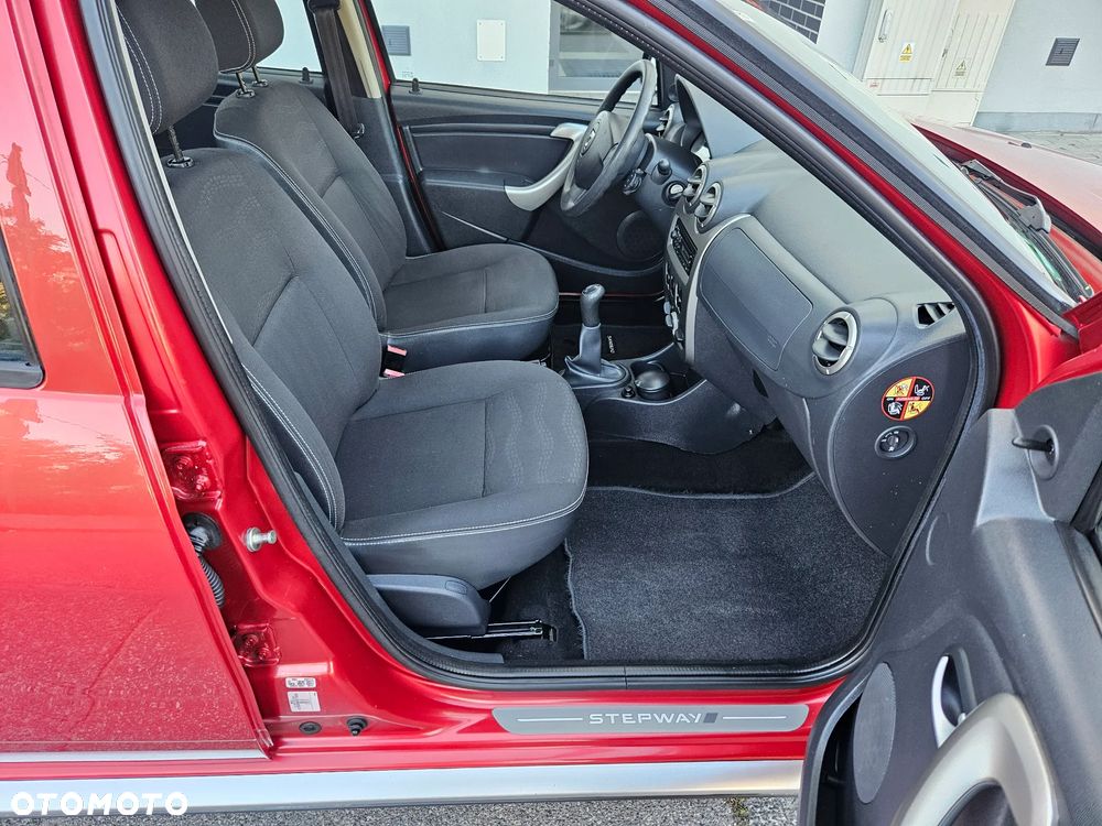 Dacia Sandero 1.6 MPI Stepway - 16