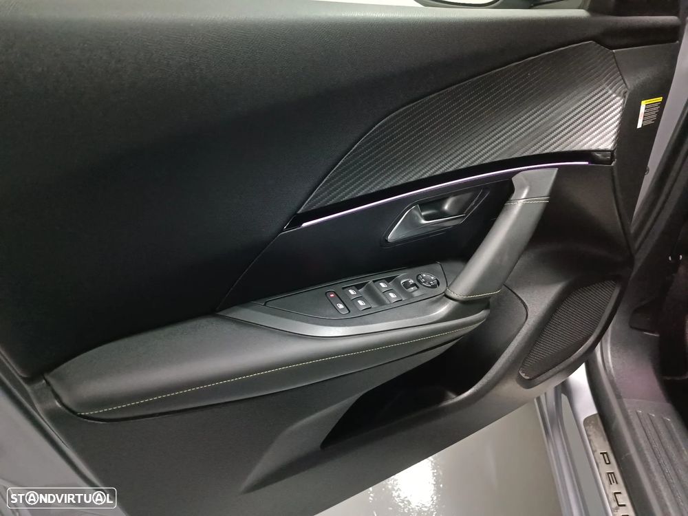 Peugeot 2008 1.5 BlueHDi GT Pack EAT8 - 16