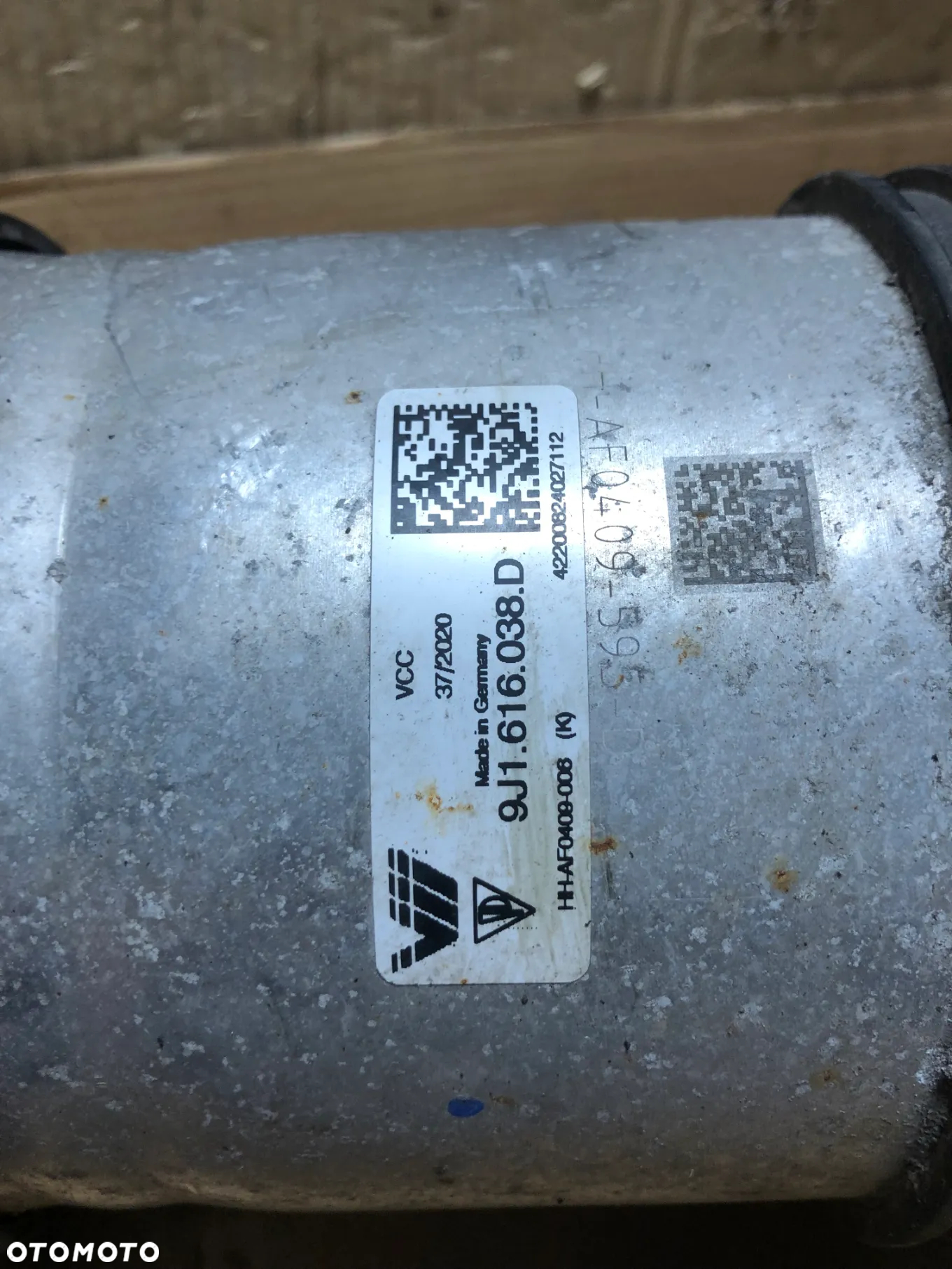 AMORTYZATOR PNEUMATYCZNY  PRZÓD PORSCHE TAYCAN  9J1.616.038.D  9J1.616.037.D 9J1.616.038.E  9J1.616.037.E gwa!!! - 2