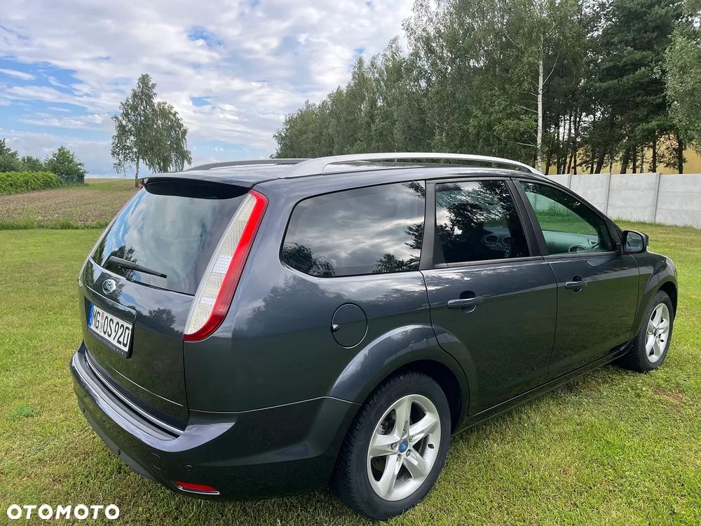 Ford Focus 1.8 Style+ - 3