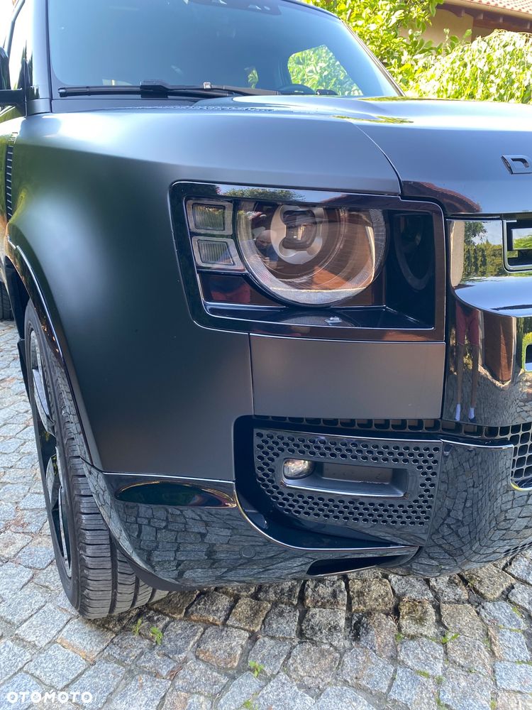 Land Rover Defender 3.0 D300 mHEV SE - 30