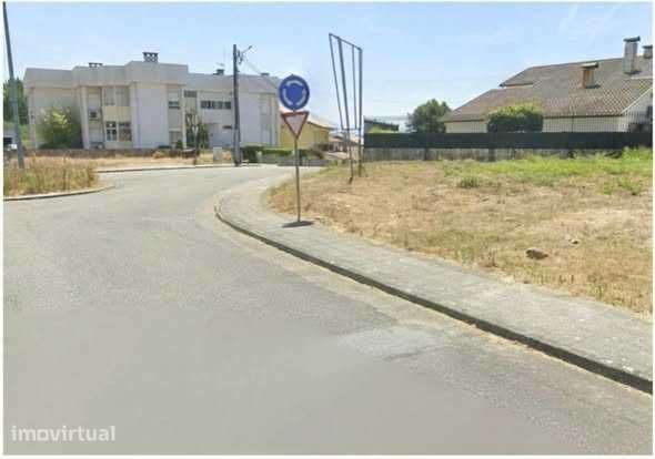 PARA VENDA / LOTE PARA MORADIA UNIFAMILIAR / SANTA COMBA DÃO – 20.000€ - Grande imagem: 2/6