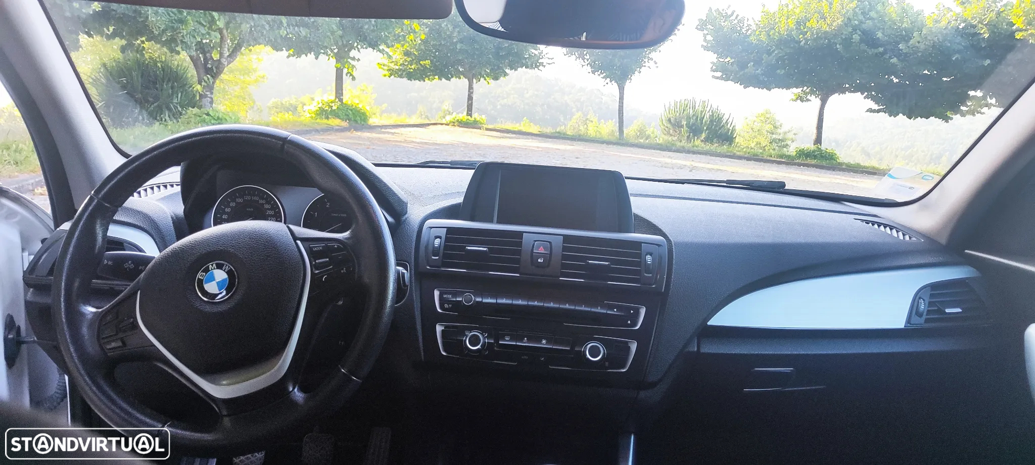 BMW 116 d Line Sport - 12