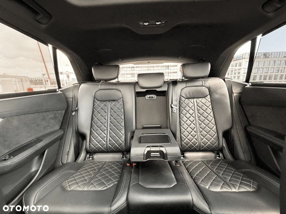 Audi SQ8 - 20