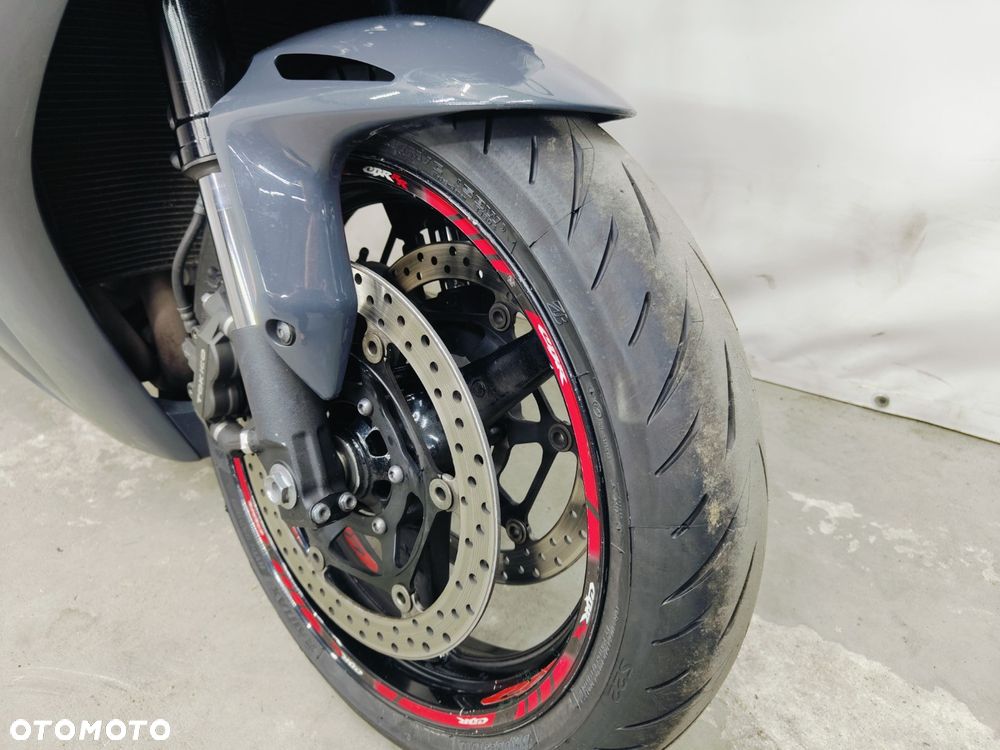 Honda CBR - 4
