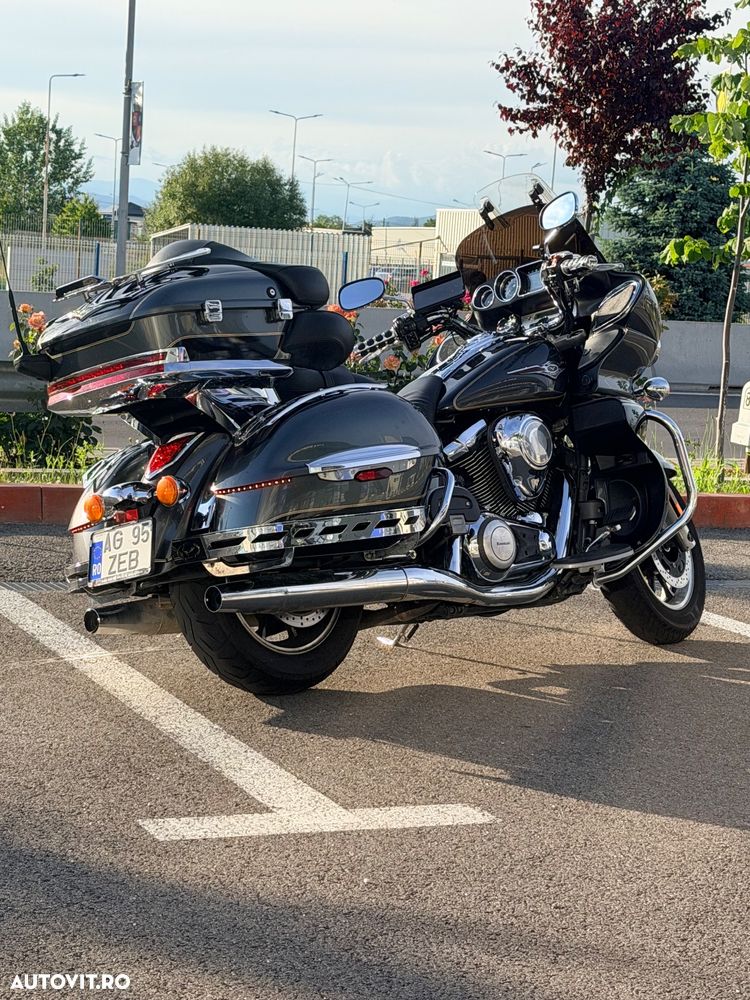 Kawasaki VN 1700 Vulcan Voyager - 2