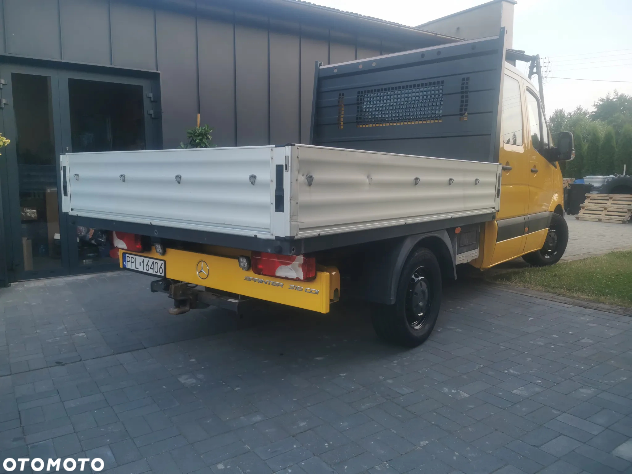 Mercedes-Benz SPRINTER - 5