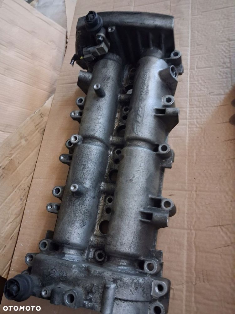 Pokrywa zaworów wałki FIat Doblo Combo 1.6 55214530 - 1