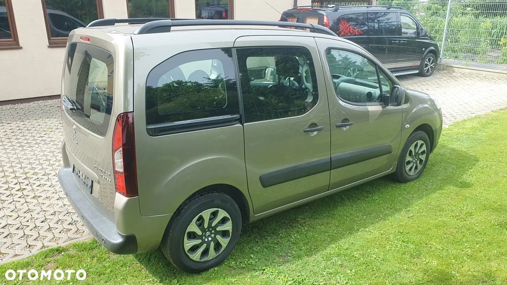 Peugeot Partner 98 VTi Style - 4