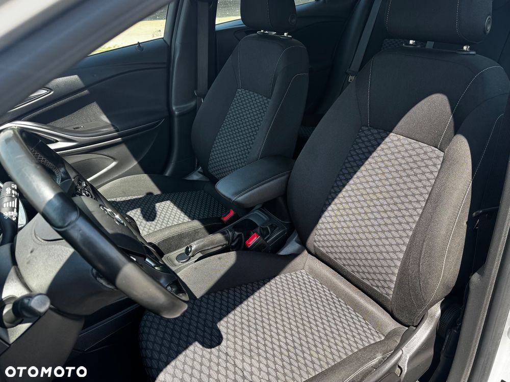 Opel Astra 1.6 D (CDTI) Start/Stop Edition - 14