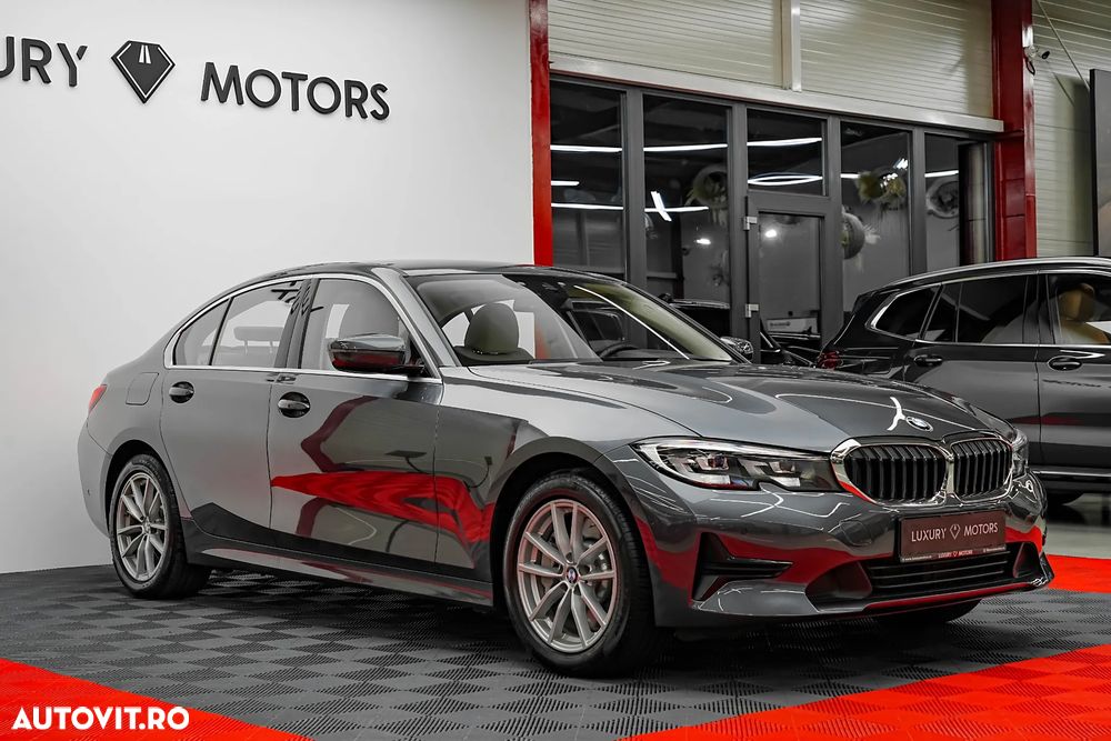 BMW Seria 3 330e Aut. Sport Line - 8