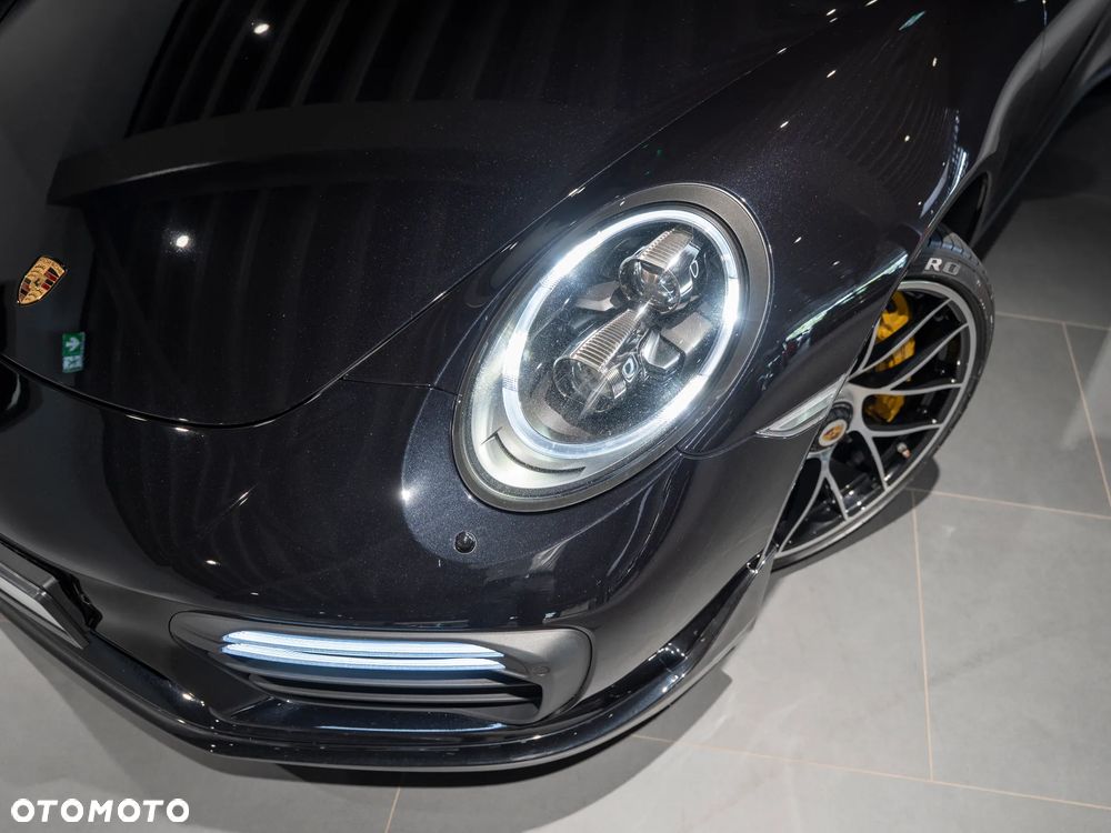 Porsche 911 - 17
