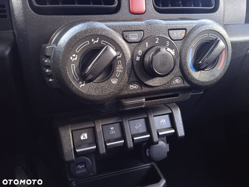 Suzuki Jimny 1.5 Pro - 23