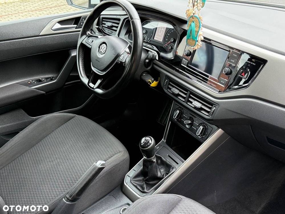 Volkswagen Polo 1.0 Comfortline - 16
