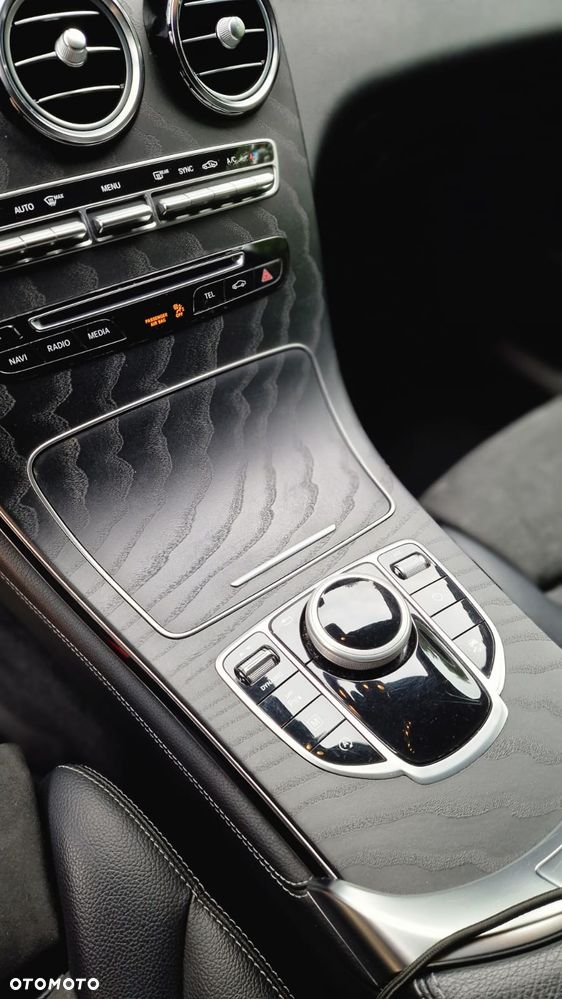 Mercedes-Benz GLC 250 4-Matic - 14