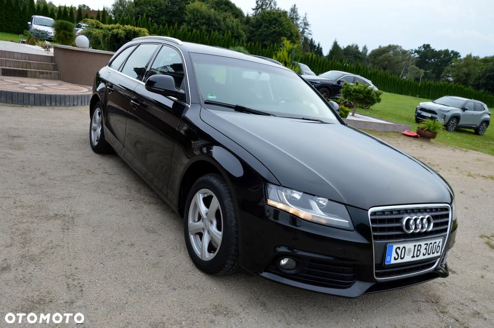 Audi A4 Avant 2.0 TDI Limited Edition - 4