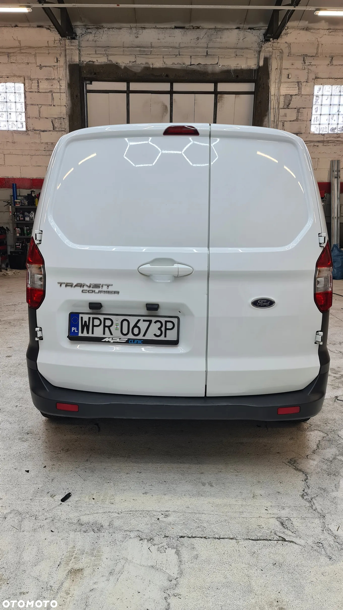 Ford TRANSIT COURIER - 4